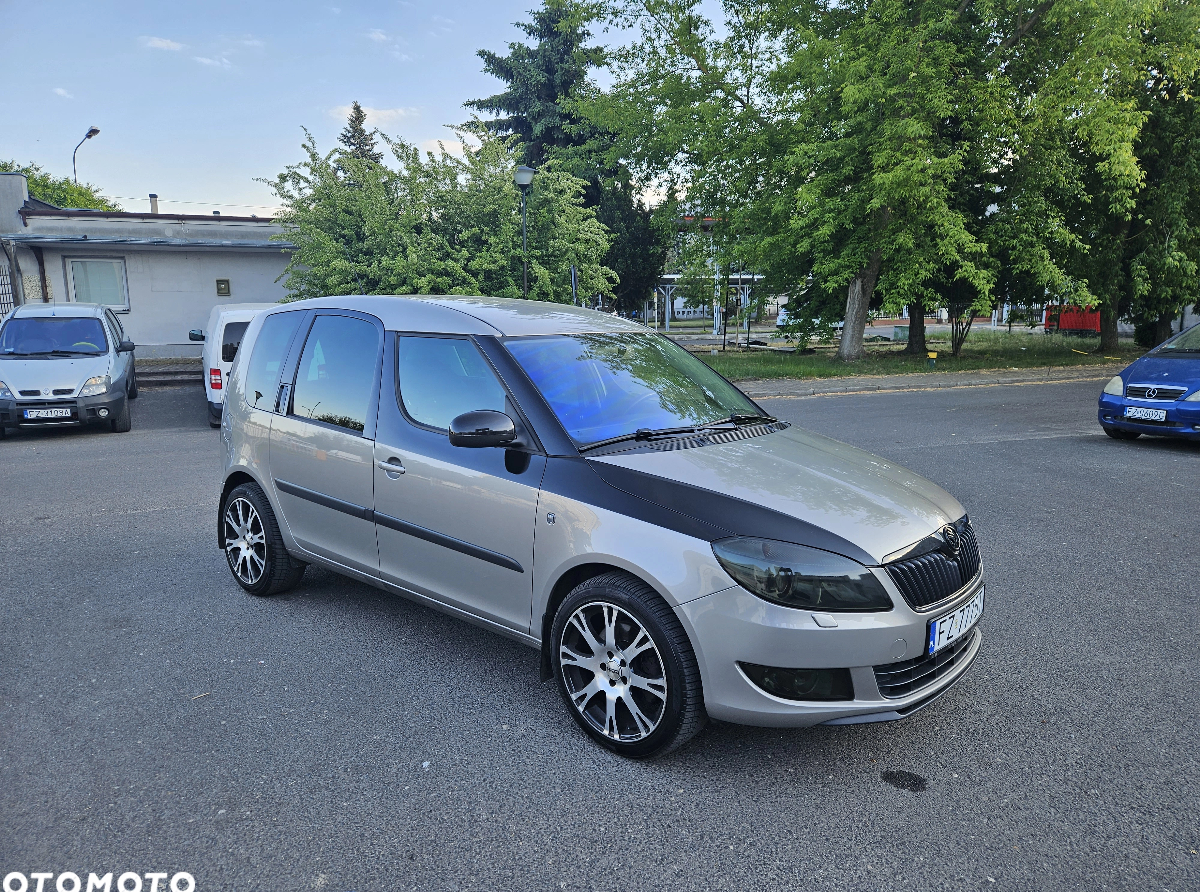 Skoda Roomster cena 19999 przebieg: 215000, rok produkcji 2011 z Góra małe 352